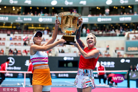 金组合的湖 金组合的湖